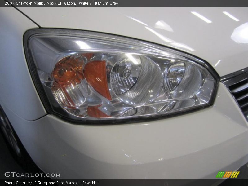 White / Titanium Gray 2007 Chevrolet Malibu Maxx LT Wagon