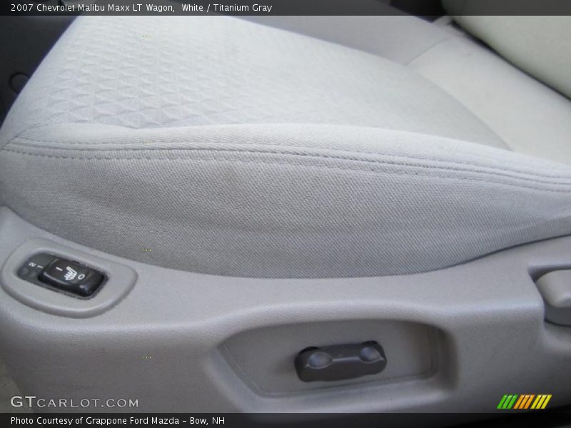 White / Titanium Gray 2007 Chevrolet Malibu Maxx LT Wagon
