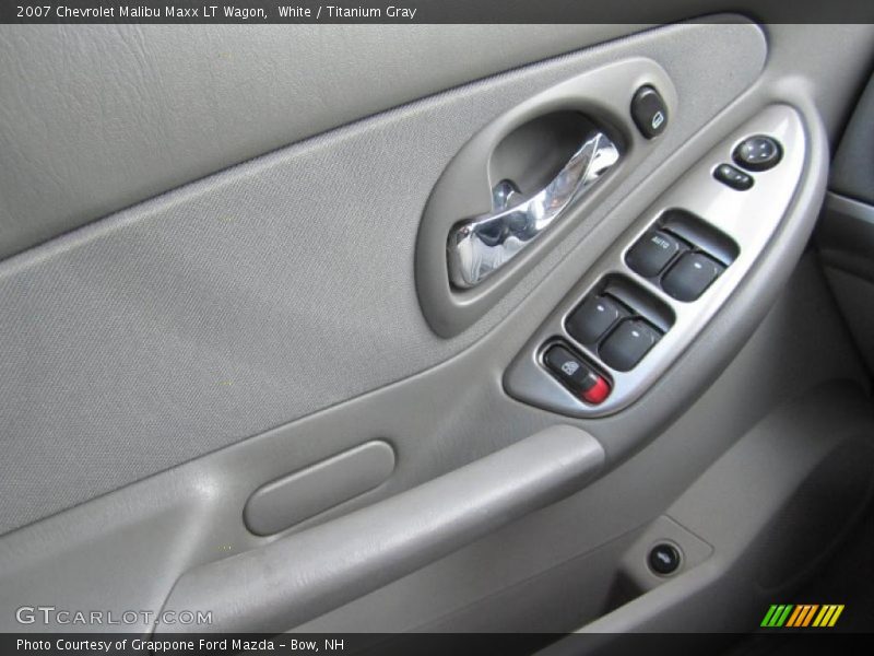 White / Titanium Gray 2007 Chevrolet Malibu Maxx LT Wagon
