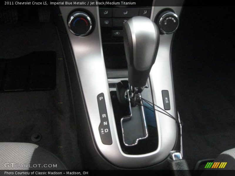 Imperial Blue Metallic / Jet Black/Medium Titanium 2011 Chevrolet Cruze LS