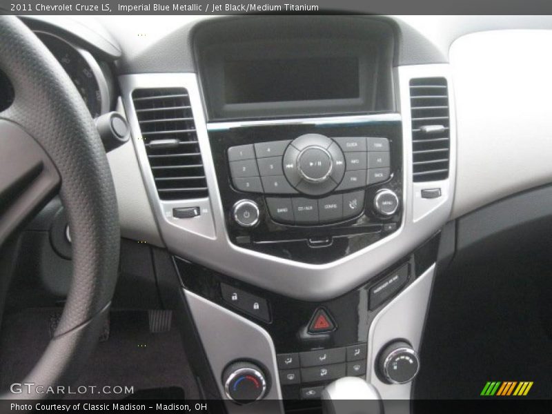 Imperial Blue Metallic / Jet Black/Medium Titanium 2011 Chevrolet Cruze LS