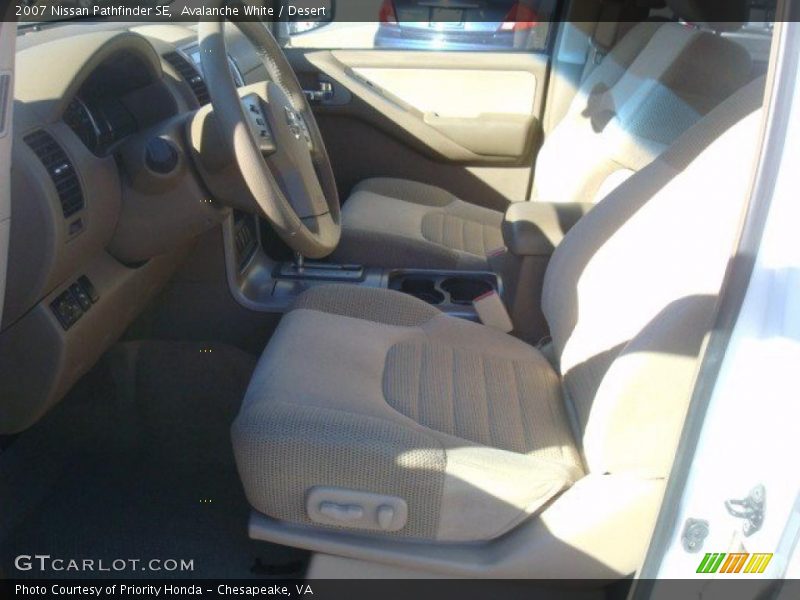 Avalanche White / Desert 2007 Nissan Pathfinder SE