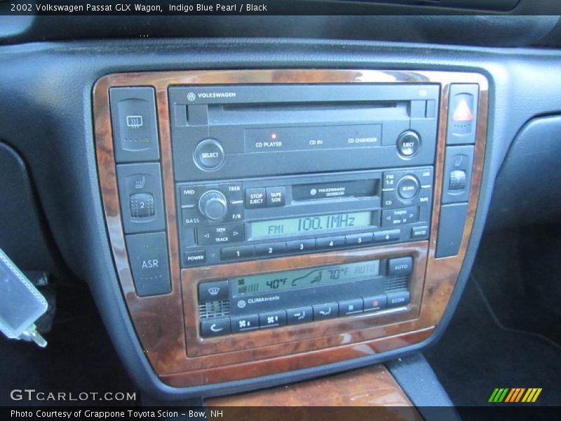 Indigo Blue Pearl / Black 2002 Volkswagen Passat GLX Wagon