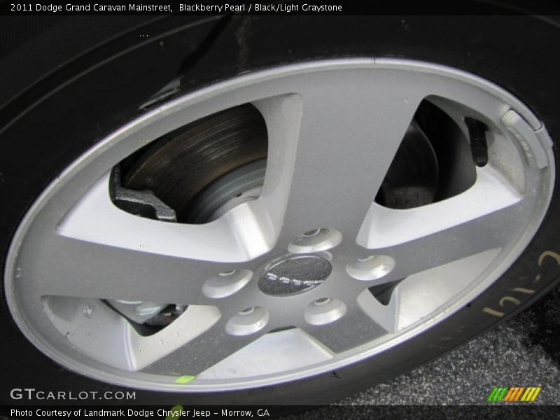 Blackberry Pearl / Black/Light Graystone 2011 Dodge Grand Caravan Mainstreet
