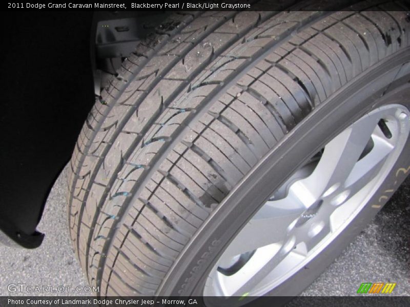 Blackberry Pearl / Black/Light Graystone 2011 Dodge Grand Caravan Mainstreet