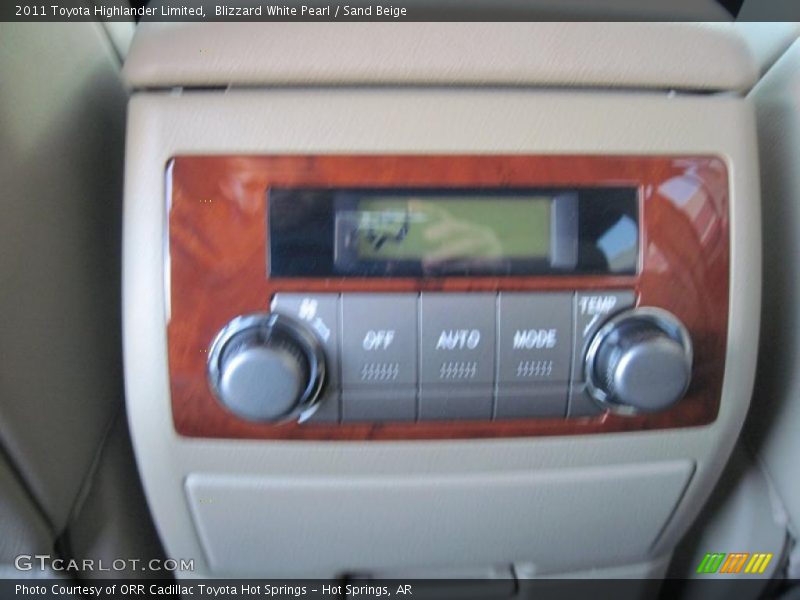 Blizzard White Pearl / Sand Beige 2011 Toyota Highlander Limited