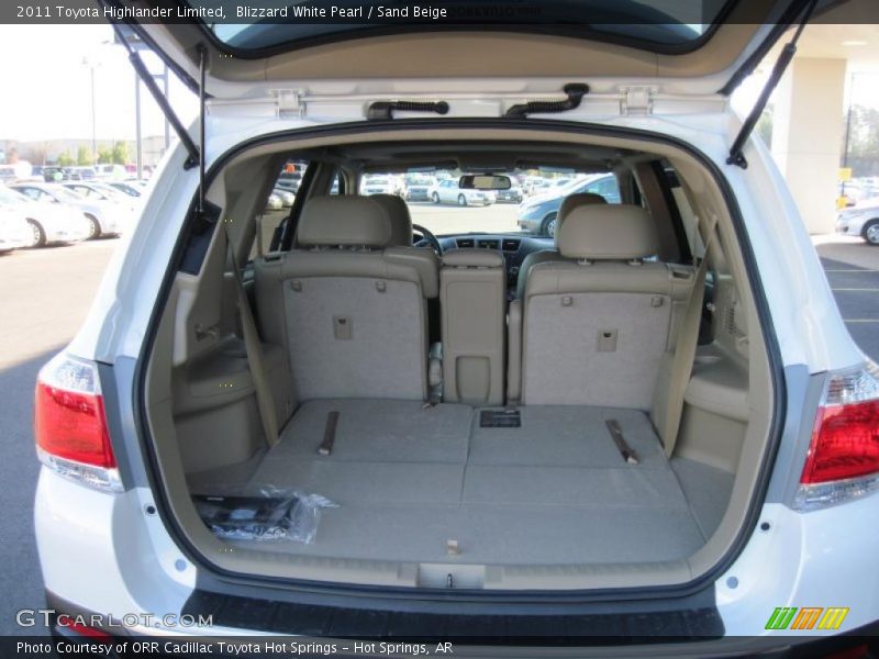 Blizzard White Pearl / Sand Beige 2011 Toyota Highlander Limited
