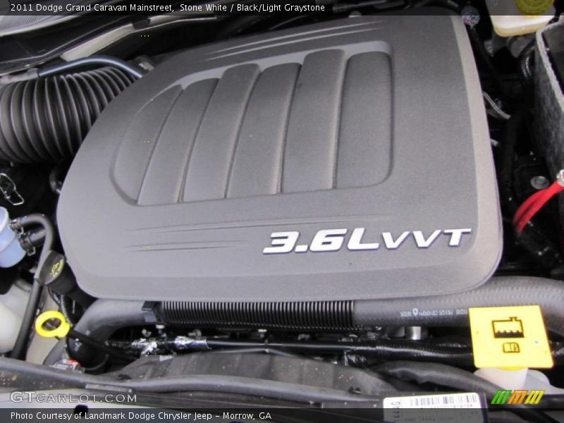 Stone White / Black/Light Graystone 2011 Dodge Grand Caravan Mainstreet