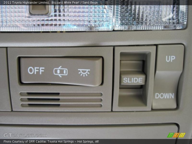 Blizzard White Pearl / Sand Beige 2011 Toyota Highlander Limited