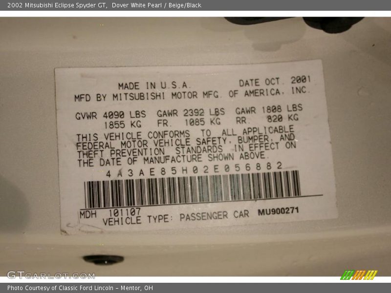 Dover White Pearl / Beige/Black 2002 Mitsubishi Eclipse Spyder GT