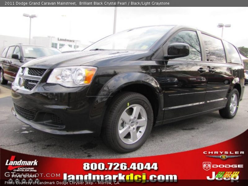 Brilliant Black Crystal Pearl / Black/Light Graystone 2011 Dodge Grand Caravan Mainstreet