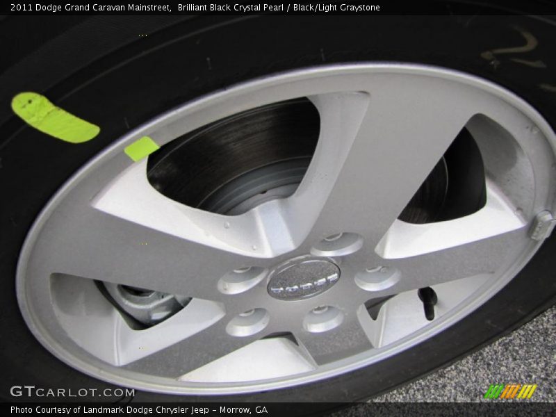 Brilliant Black Crystal Pearl / Black/Light Graystone 2011 Dodge Grand Caravan Mainstreet