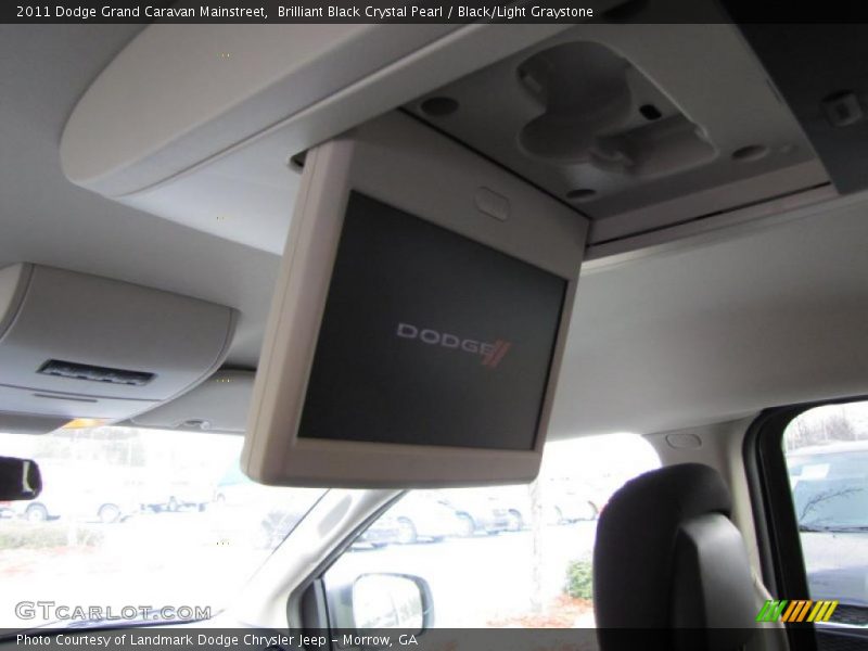 Brilliant Black Crystal Pearl / Black/Light Graystone 2011 Dodge Grand Caravan Mainstreet