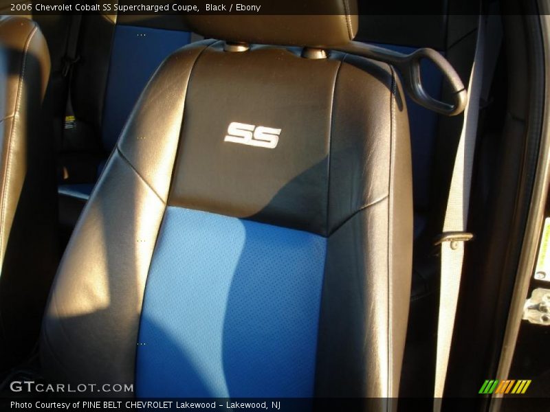  2006 Cobalt SS Supercharged Coupe Ebony Interior
