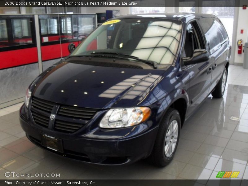 Midnight Blue Pearl / Medium Slate Gray 2006 Dodge Grand Caravan SE