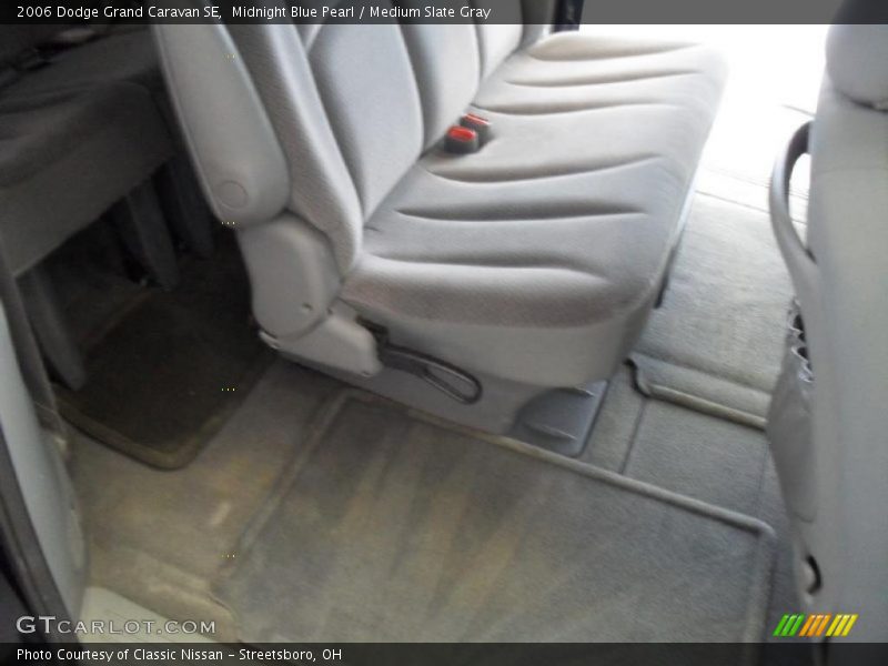 Midnight Blue Pearl / Medium Slate Gray 2006 Dodge Grand Caravan SE