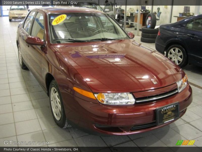 Dark Red / Gray 2000 Saturn L Series LS1 Sedan