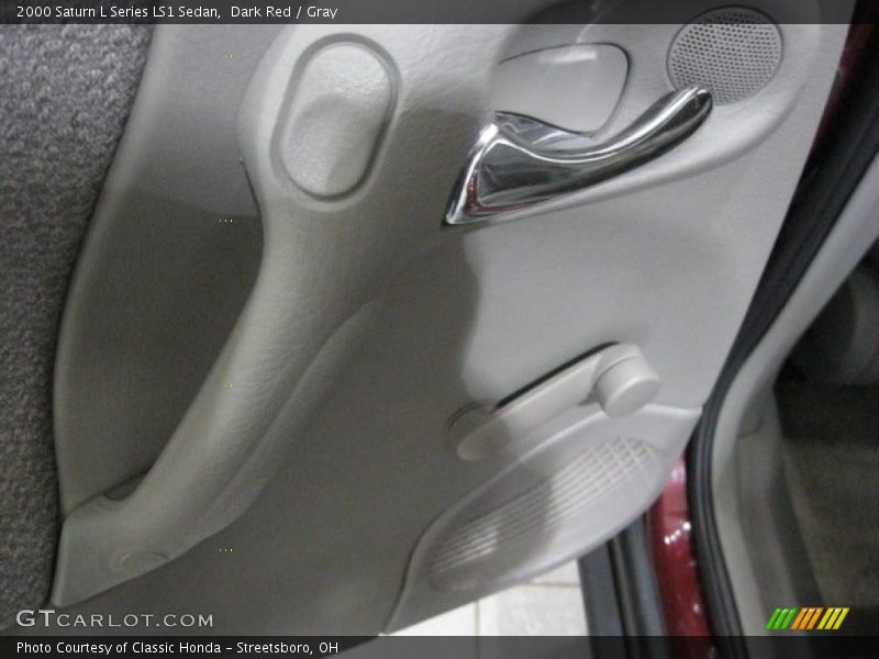 Dark Red / Gray 2000 Saturn L Series LS1 Sedan