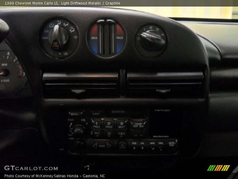 Light Driftwood Metallic / Graphite 1999 Chevrolet Monte Carlo LS