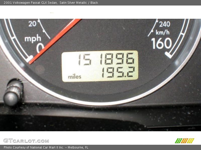 Satin Silver Metallic / Black 2001 Volkswagen Passat GLX Sedan