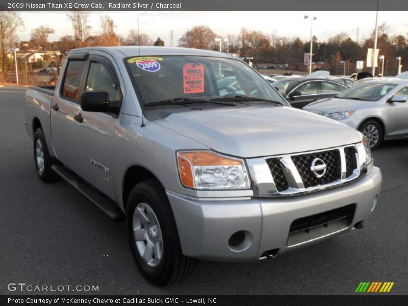 Radiant Silver / Charcoal 2009 Nissan Titan XE Crew Cab