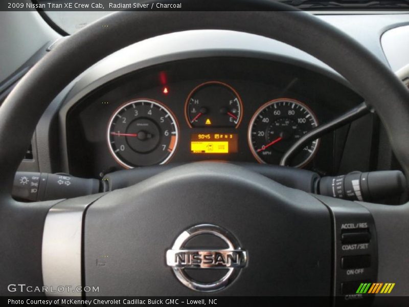 Radiant Silver / Charcoal 2009 Nissan Titan XE Crew Cab