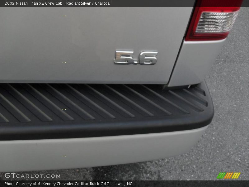 Radiant Silver / Charcoal 2009 Nissan Titan XE Crew Cab
