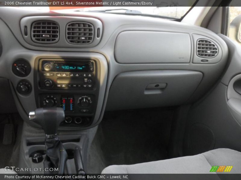 Silverstone Metallic / Light Cashmere/Ebony 2006 Chevrolet TrailBlazer EXT LS 4x4