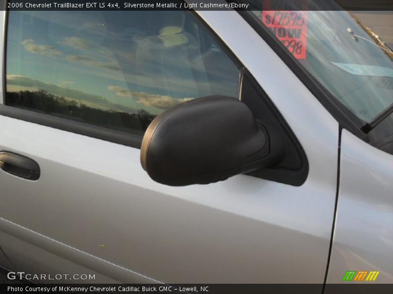 Silverstone Metallic / Light Cashmere/Ebony 2006 Chevrolet TrailBlazer EXT LS 4x4