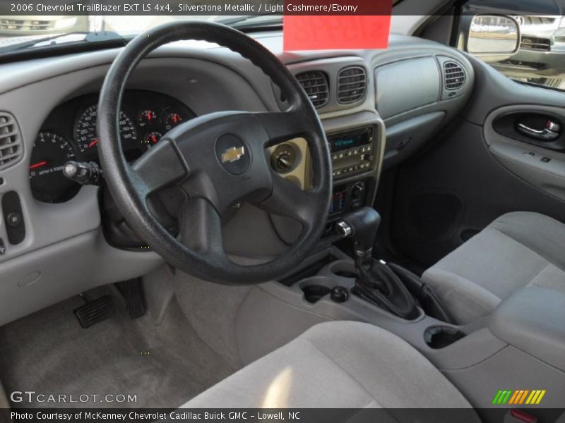 Silverstone Metallic / Light Cashmere/Ebony 2006 Chevrolet TrailBlazer EXT LS 4x4