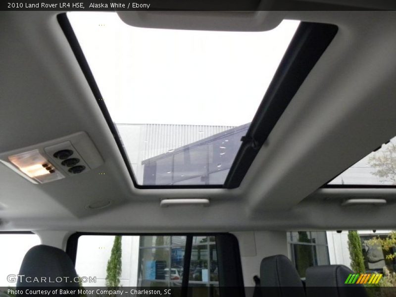 Alaska White / Ebony 2010 Land Rover LR4 HSE