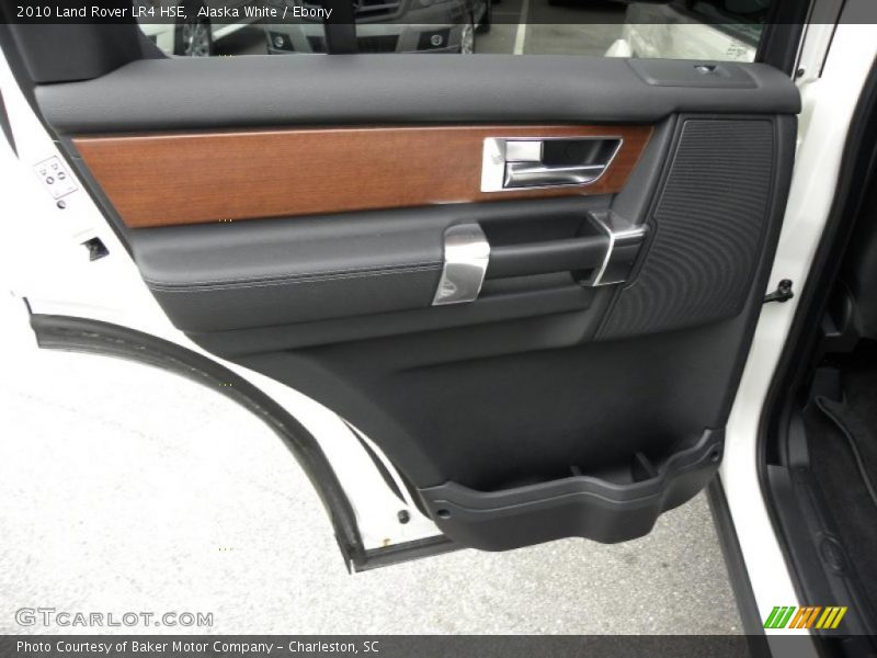Alaska White / Ebony 2010 Land Rover LR4 HSE