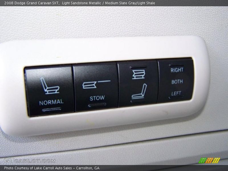 Light Sandstone Metallic / Medium Slate Gray/Light Shale 2008 Dodge Grand Caravan SXT