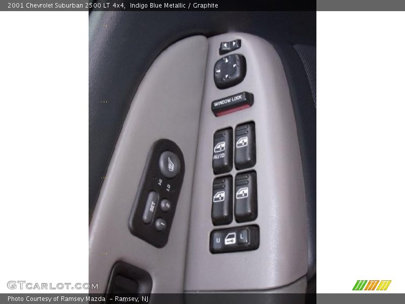 Controls of 2001 Suburban 2500 LT 4x4