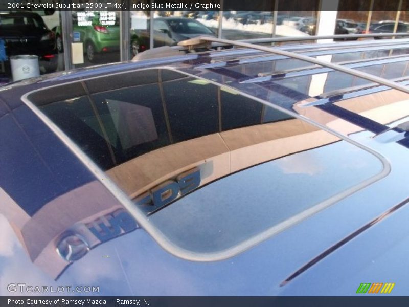 Indigo Blue Metallic / Graphite 2001 Chevrolet Suburban 2500 LT 4x4