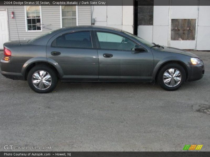Graphite Metallic / Dark Slate Gray 2004 Dodge Stratus SE Sedan