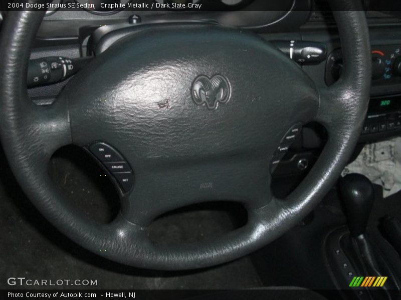 Graphite Metallic / Dark Slate Gray 2004 Dodge Stratus SE Sedan