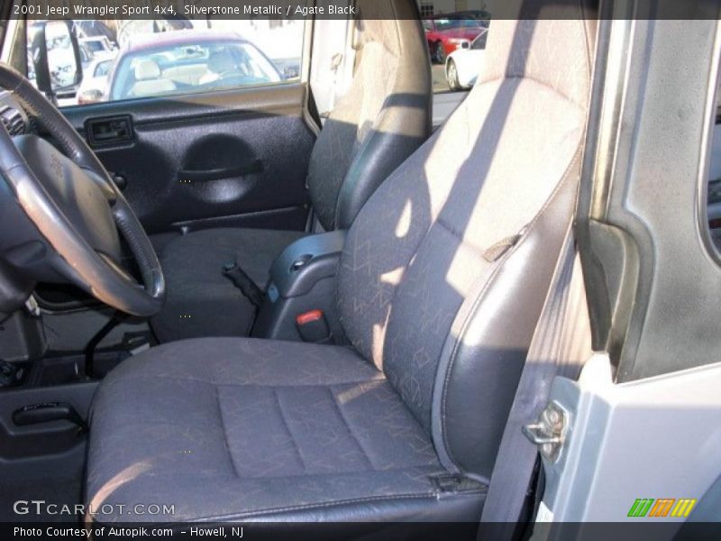Silverstone Metallic / Agate Black 2001 Jeep Wrangler Sport 4x4