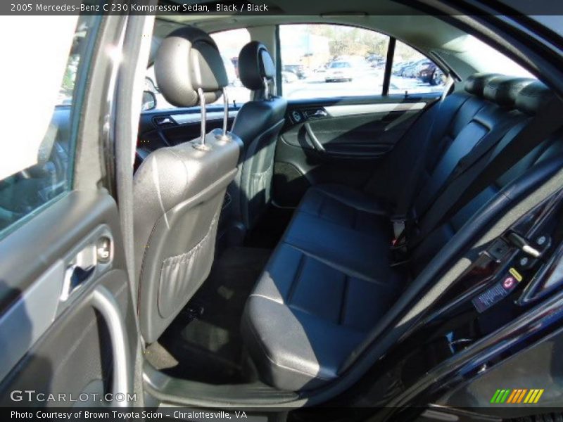 Black / Black 2005 Mercedes-Benz C 230 Kompressor Sedan