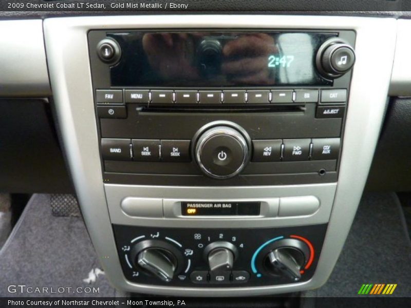 Gold Mist Metallic / Ebony 2009 Chevrolet Cobalt LT Sedan