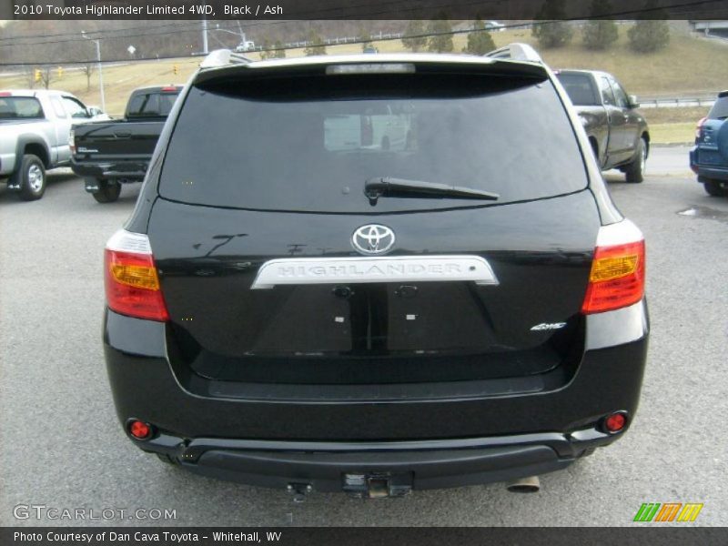 Black / Ash 2010 Toyota Highlander Limited 4WD