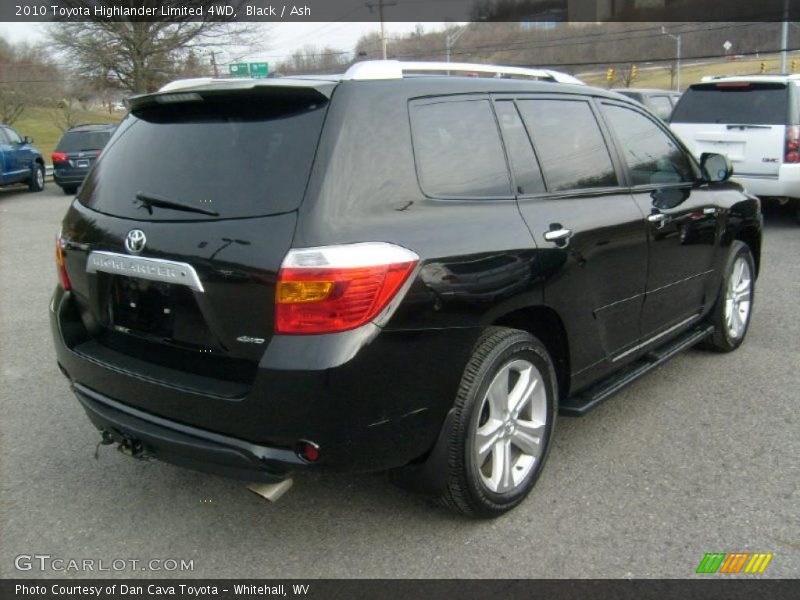 Black / Ash 2010 Toyota Highlander Limited 4WD
