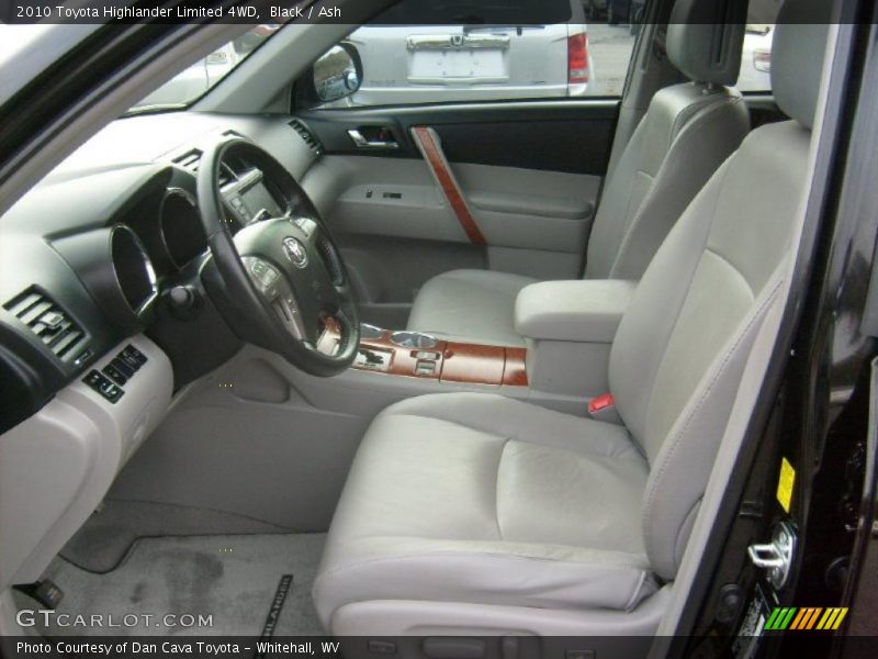 Black / Ash 2010 Toyota Highlander Limited 4WD