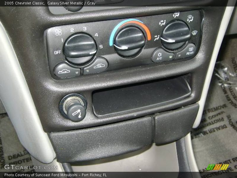 Galaxy Silver Metallic / Gray 2005 Chevrolet Classic