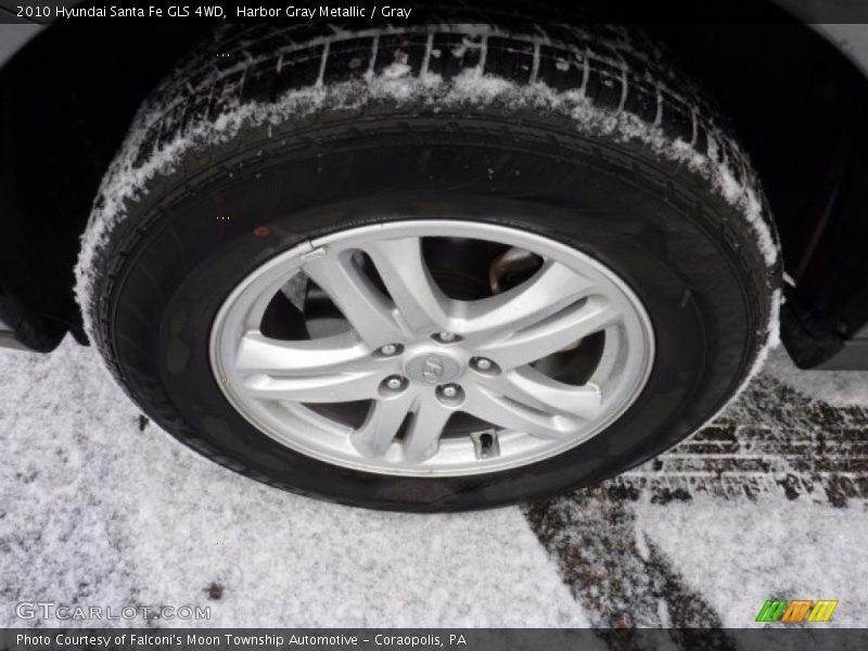 Harbor Gray Metallic / Gray 2010 Hyundai Santa Fe GLS 4WD