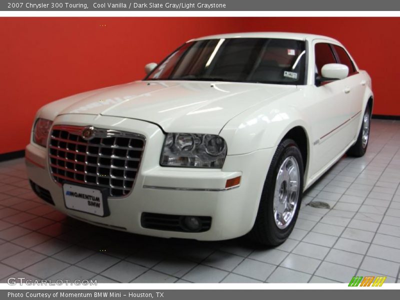 Cool Vanilla / Dark Slate Gray/Light Graystone 2007 Chrysler 300 Touring