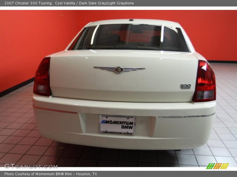 Cool Vanilla / Dark Slate Gray/Light Graystone 2007 Chrysler 300 Touring