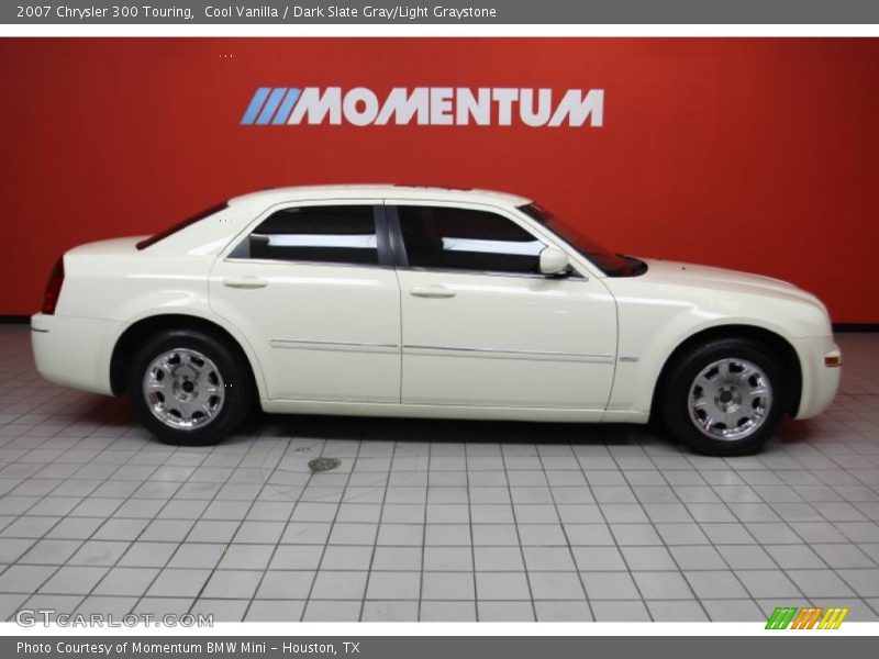 Cool Vanilla / Dark Slate Gray/Light Graystone 2007 Chrysler 300 Touring