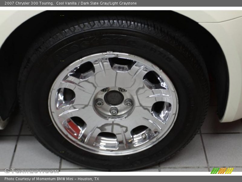 Cool Vanilla / Dark Slate Gray/Light Graystone 2007 Chrysler 300 Touring