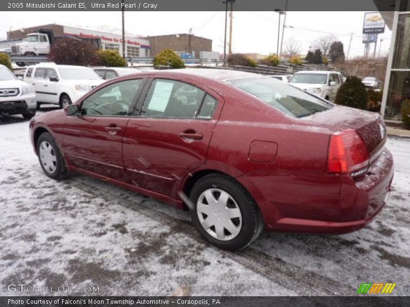 Ultra Red Pearl / Gray 2005 Mitsubishi Galant ES